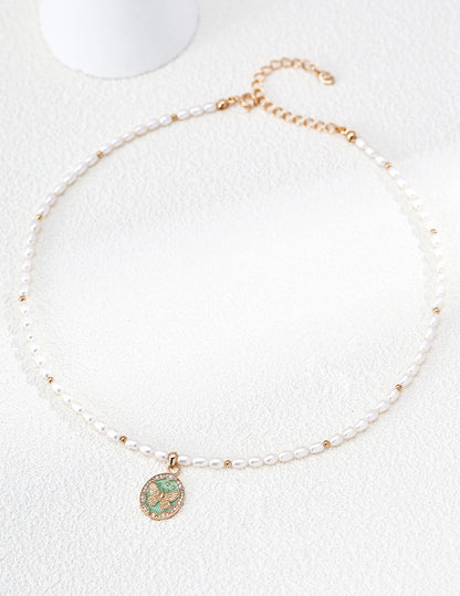 Four-Leaf Clover Pearl Zircon Necklace